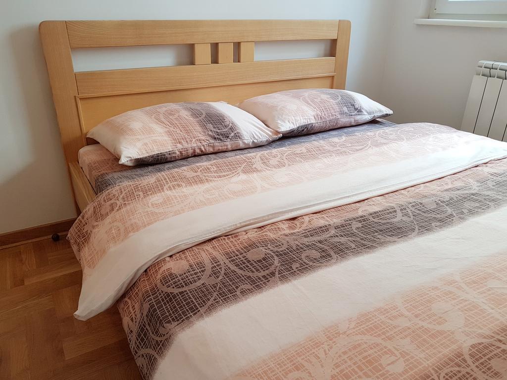 Shining Apartment Белград Екстериор снимка